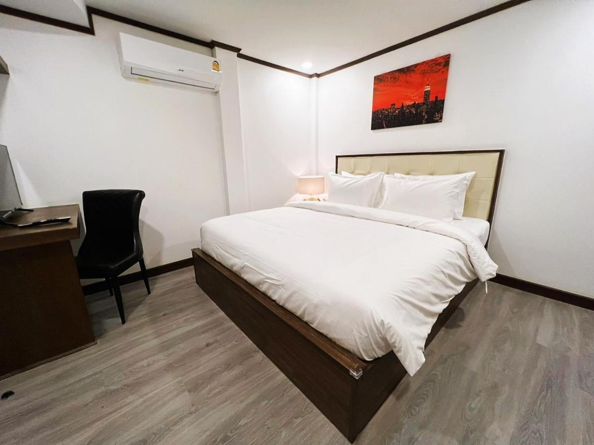 De Thaphae Chiangmai Hotel Чиангмай Екстериор снимка