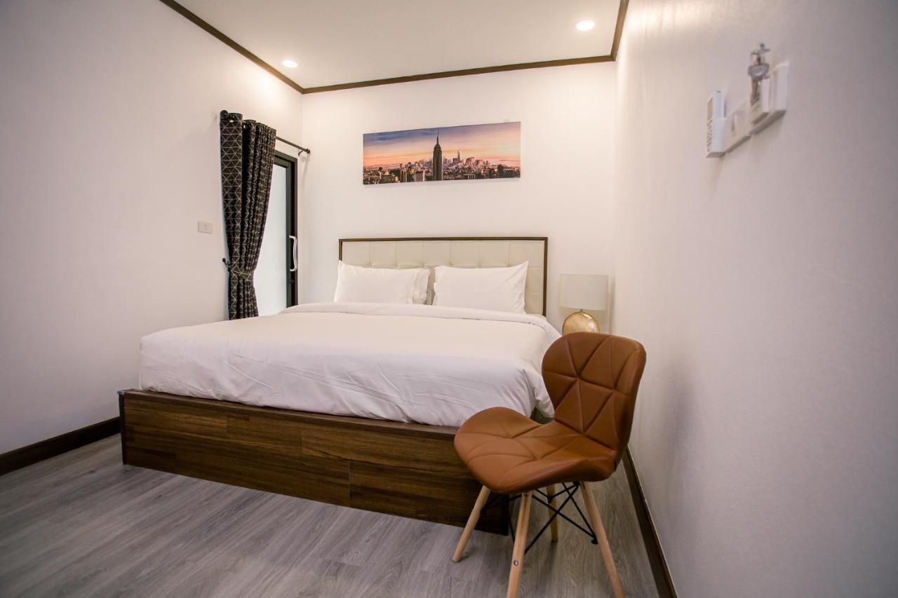 De Thaphae Chiangmai Hotel Чиангмай Екстериор снимка