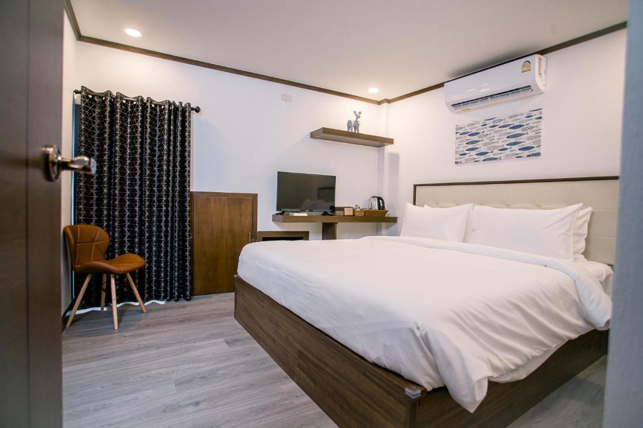 De Thaphae Chiangmai Hotel Чиангмай Екстериор снимка